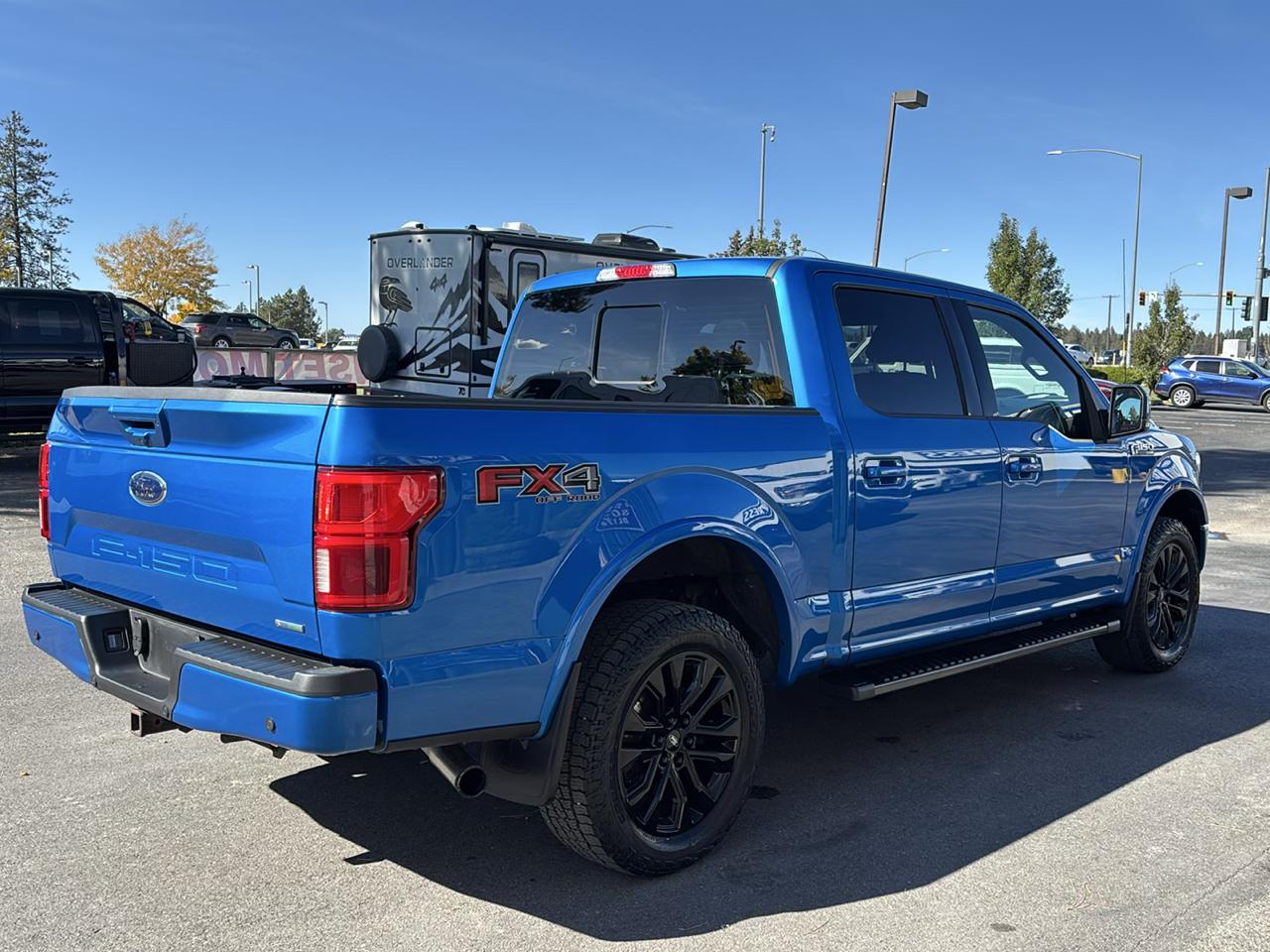 Ford F-150 4WD SuperCrew 145" Lariat 2020