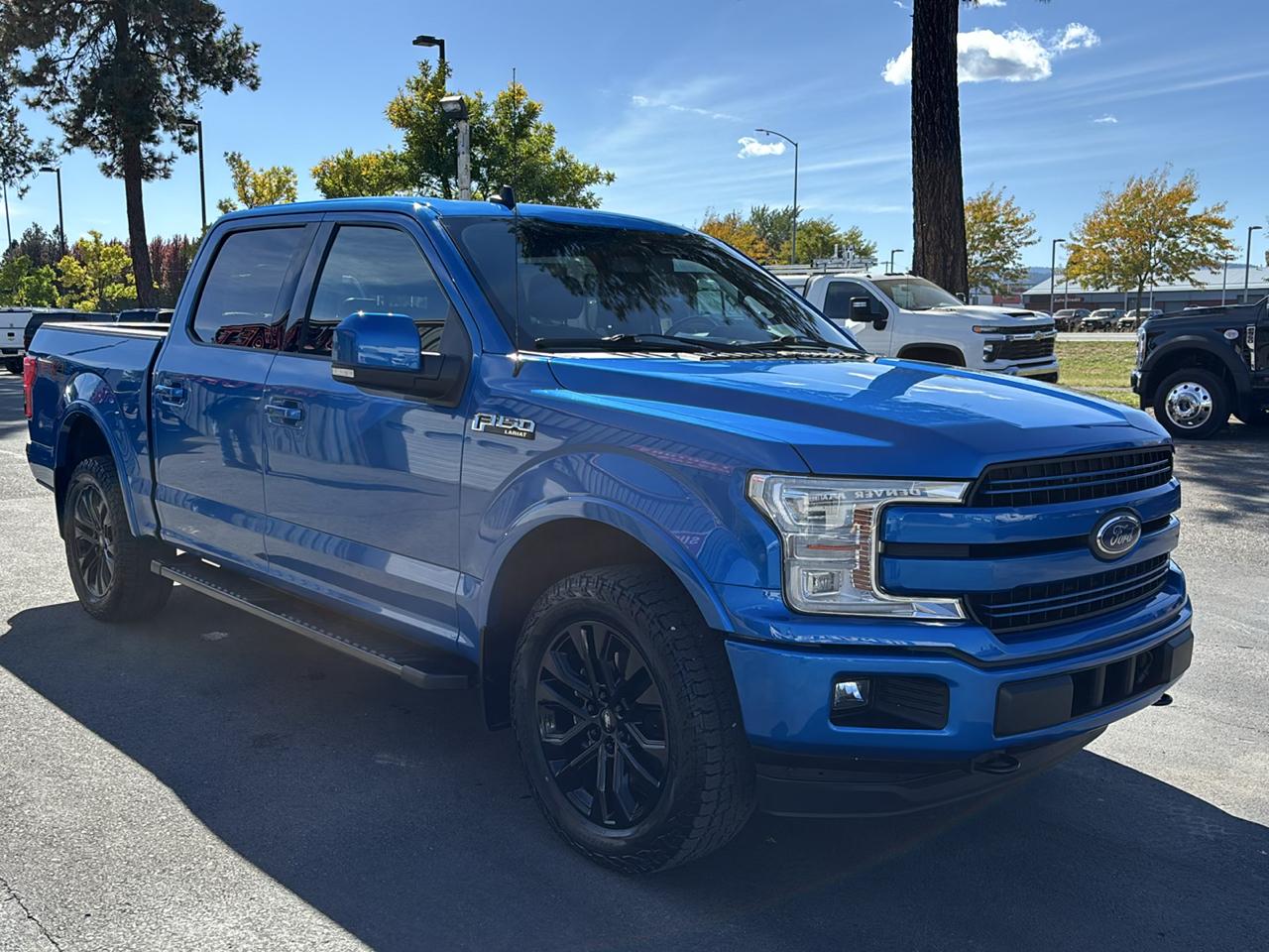 Ford F-150 4WD SuperCrew 145" Lariat 2020