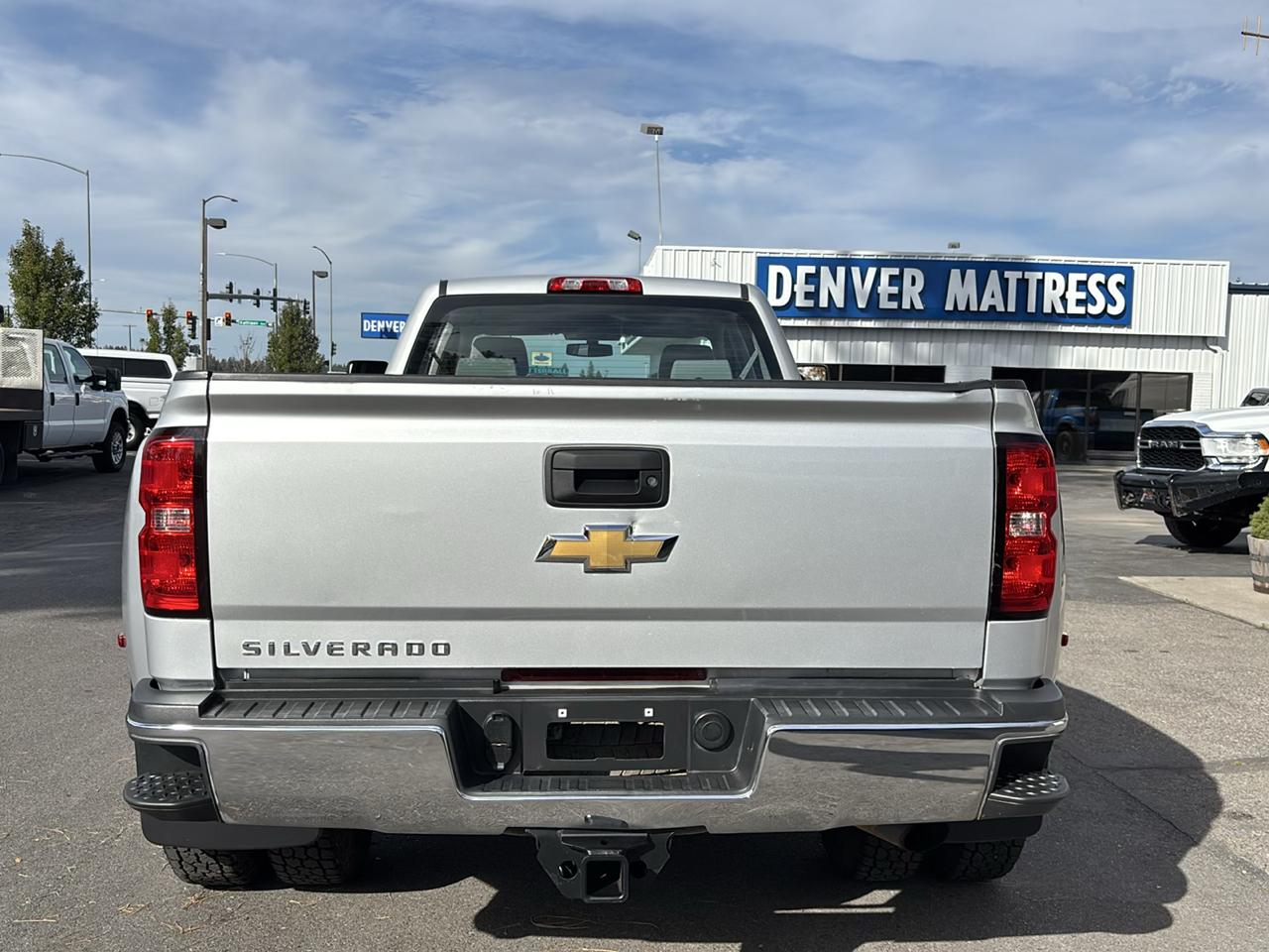 Chevrolet Silverado 3500HD 4WD Double Cab 158.1" Work Truck 2016