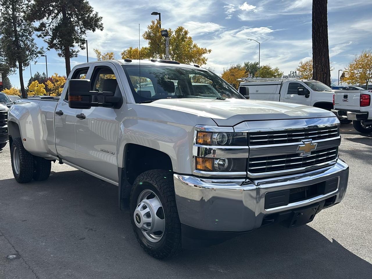 Chevrolet Silverado 3500HD 4WD Double Cab 158.1" Work Truck 2016