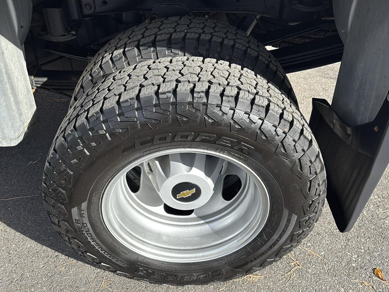 Chevrolet Silverado 3500HD 4WD Double Cab 158.1" Work Truck 2016
