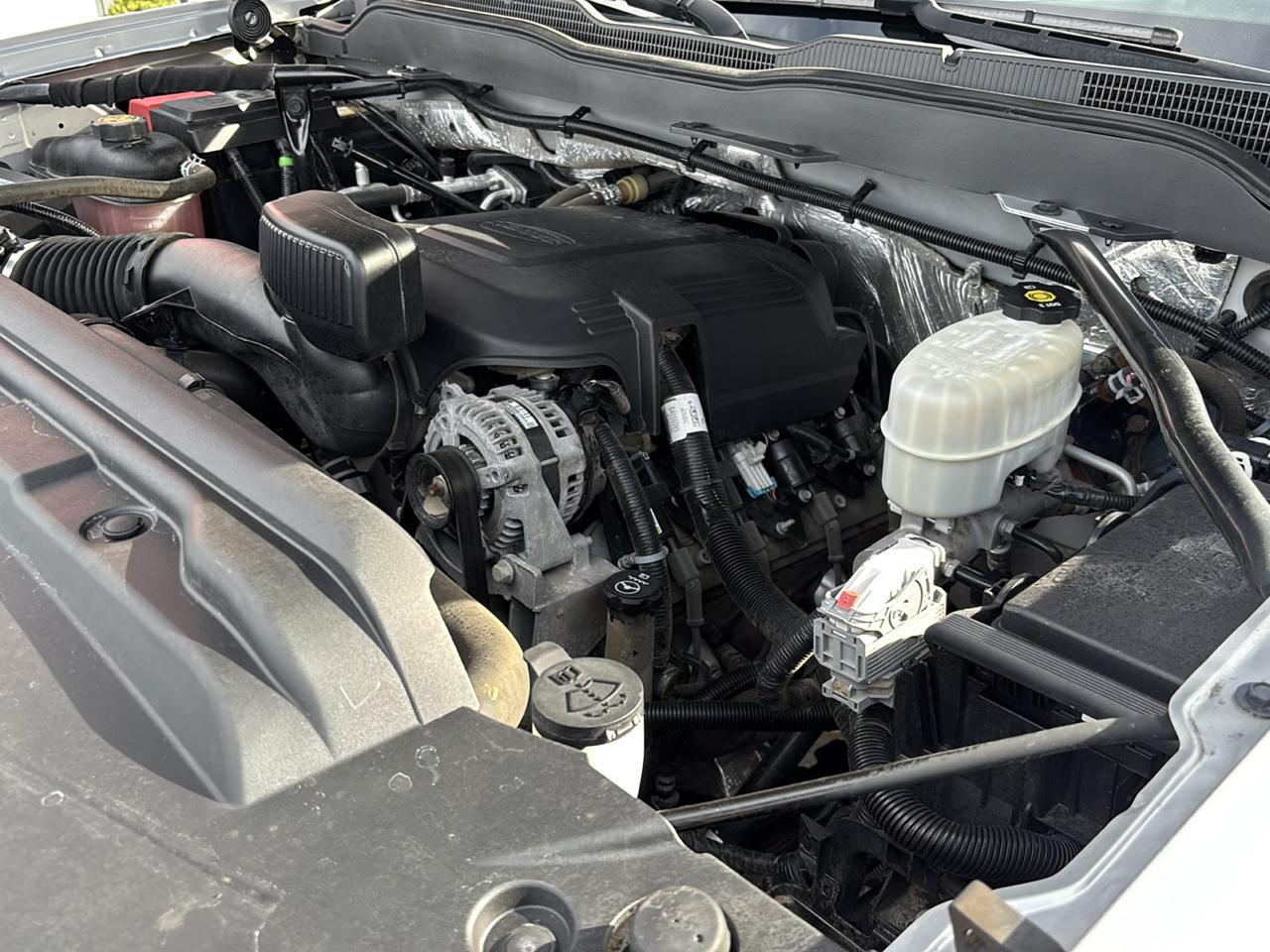 Chevrolet Silverado 3500HD 4WD Double Cab 158.1" Work Truck 2016