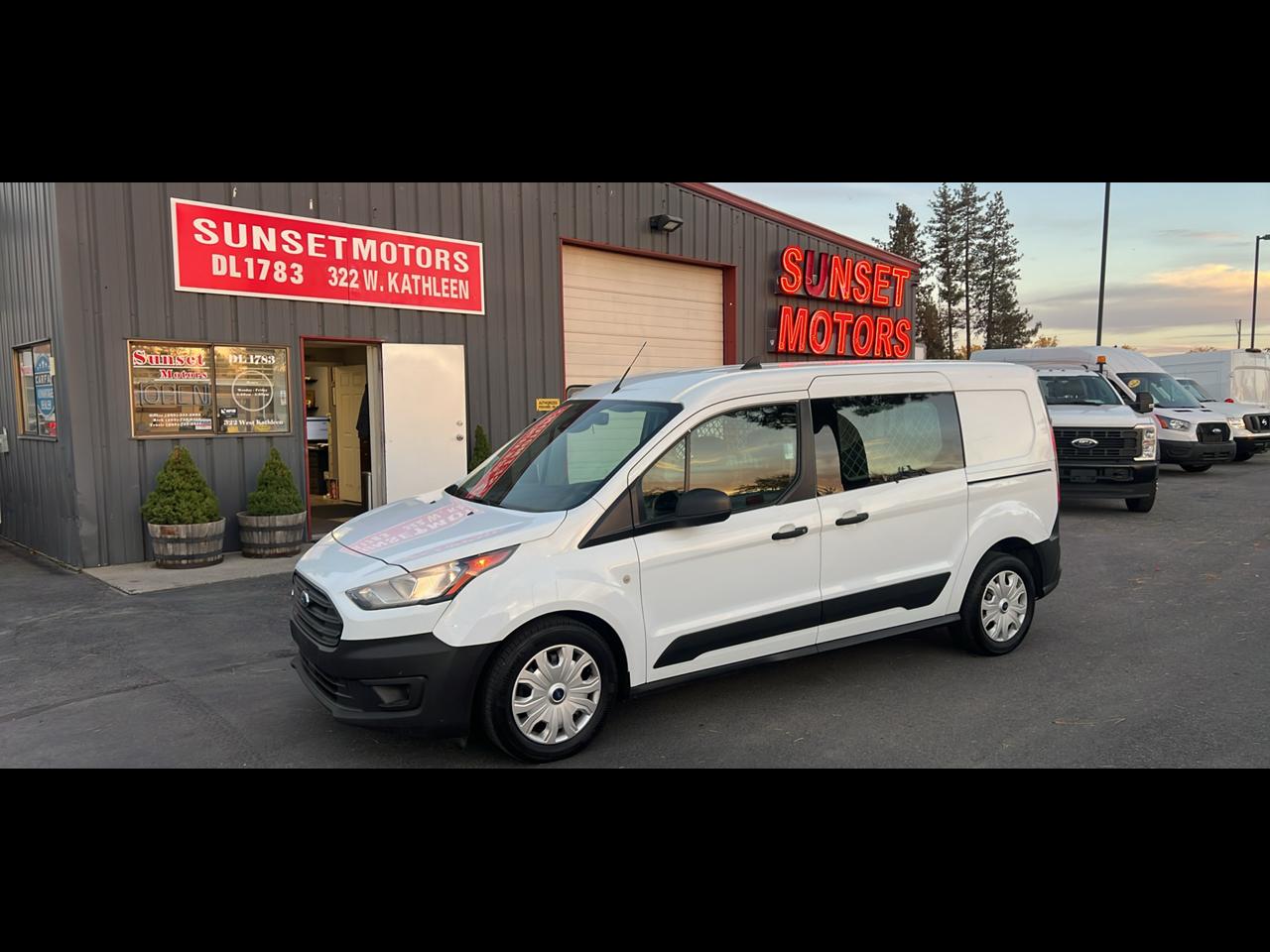 Ford Transit Connect Van XL LWB w/Rear Symmetrical Doors 2022