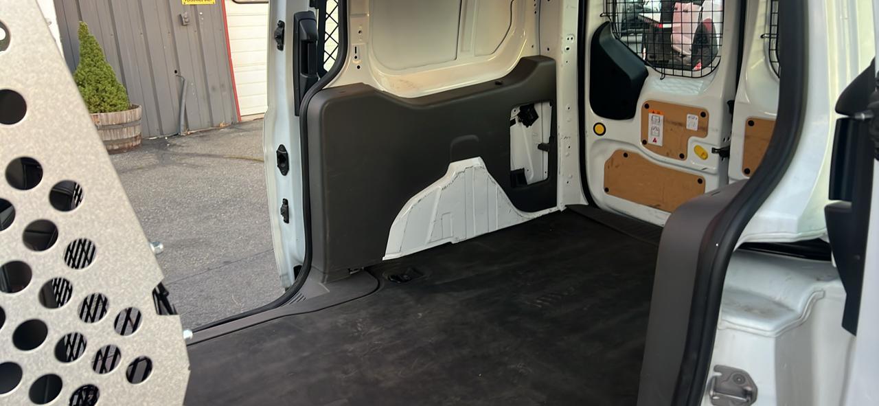 Ford Transit Connect Van XL LWB w/Rear Symmetrical Doors 2022