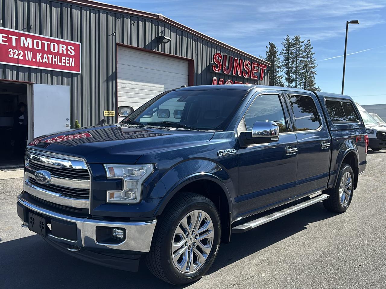 2017 Ford F-150 4WD SuperCrew 145" Lariat
