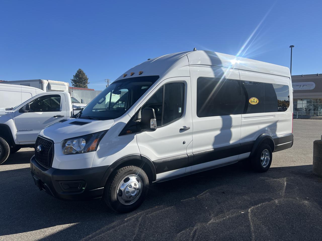 2023 Ford Transit Cargo Van T-250 148" Med Rf 9070 GVWR AWD