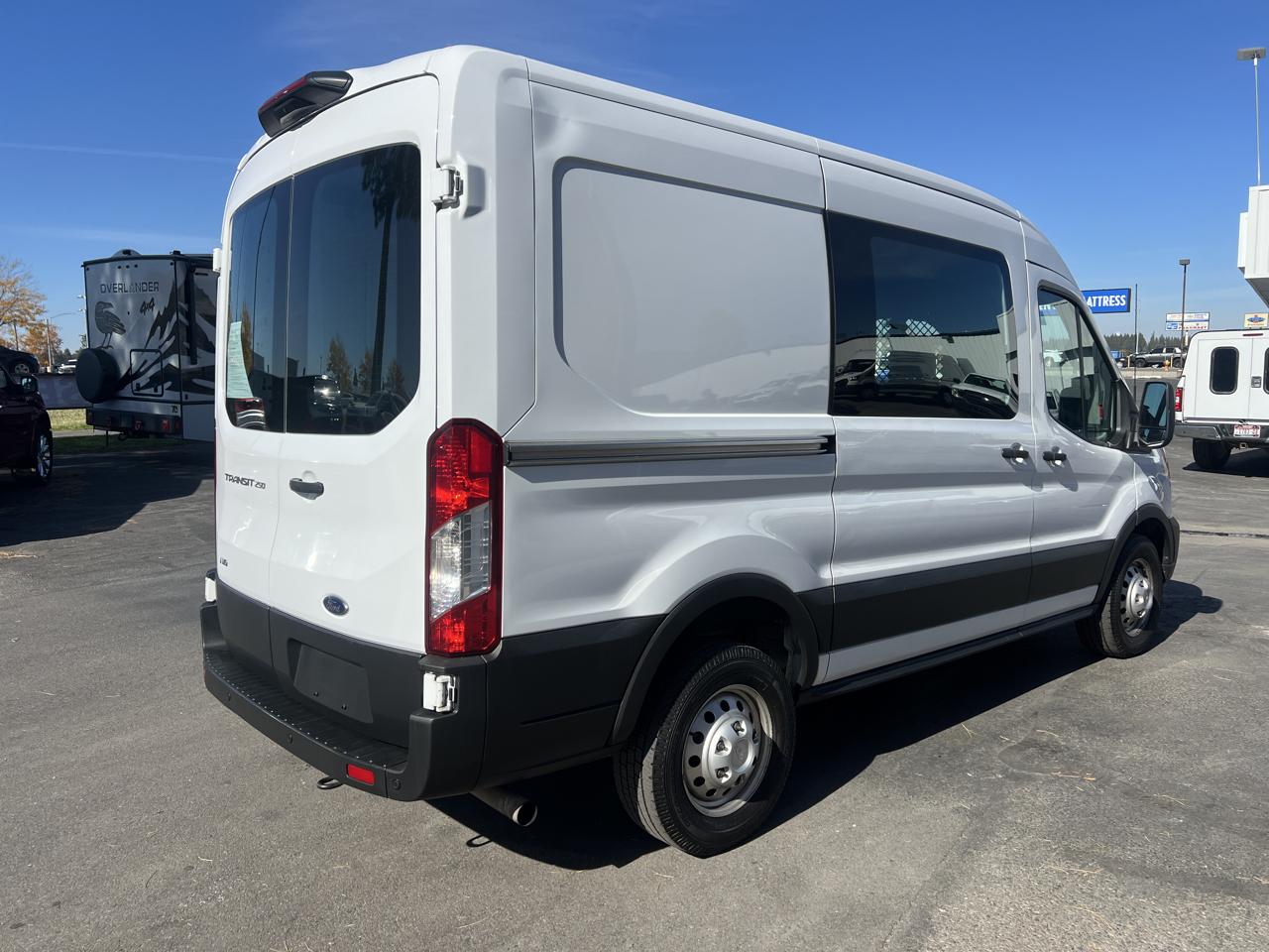 Ford Transit Cargo Van T-250 130" Med Rf 9070 GVWR AWD 2023