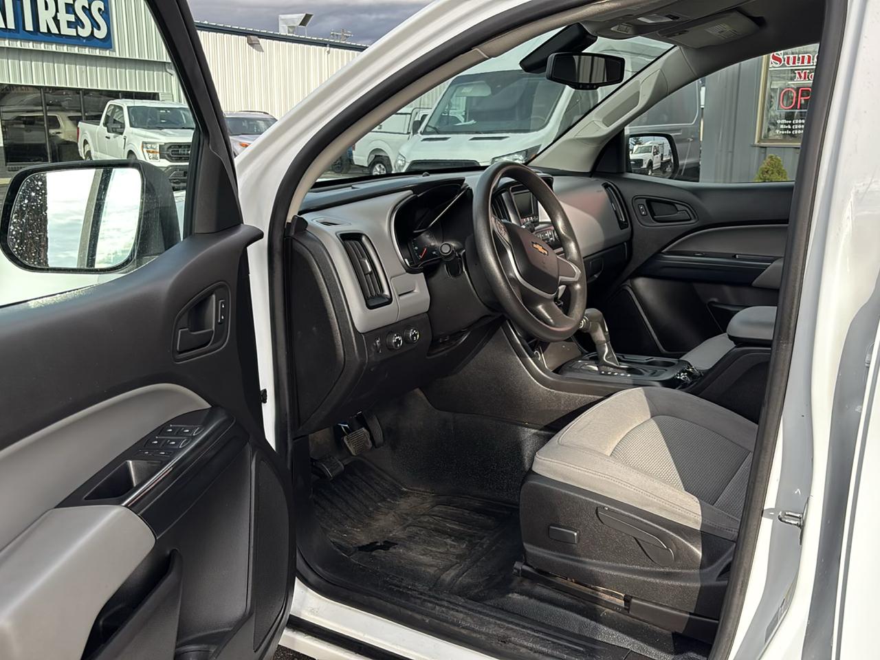 Chevrolet Colorado 4WD Crew Cab 128.3" WT 2016
