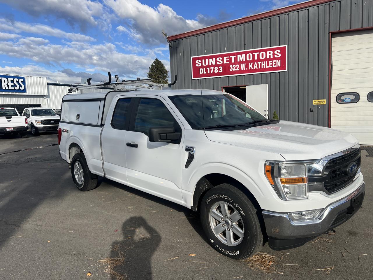 2021 Ford F-150 4WD SuperCab 145" XLT