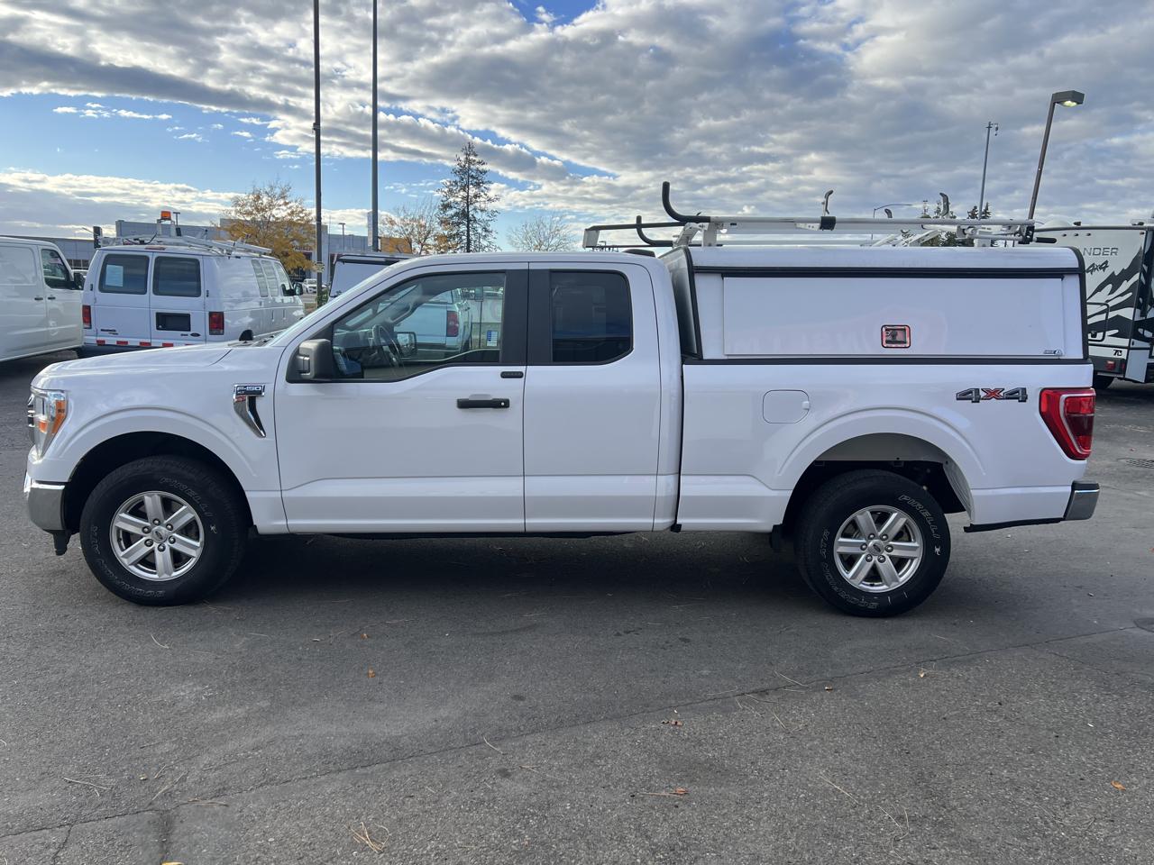 Ford F-150 4WD SuperCab 145" XLT 2021