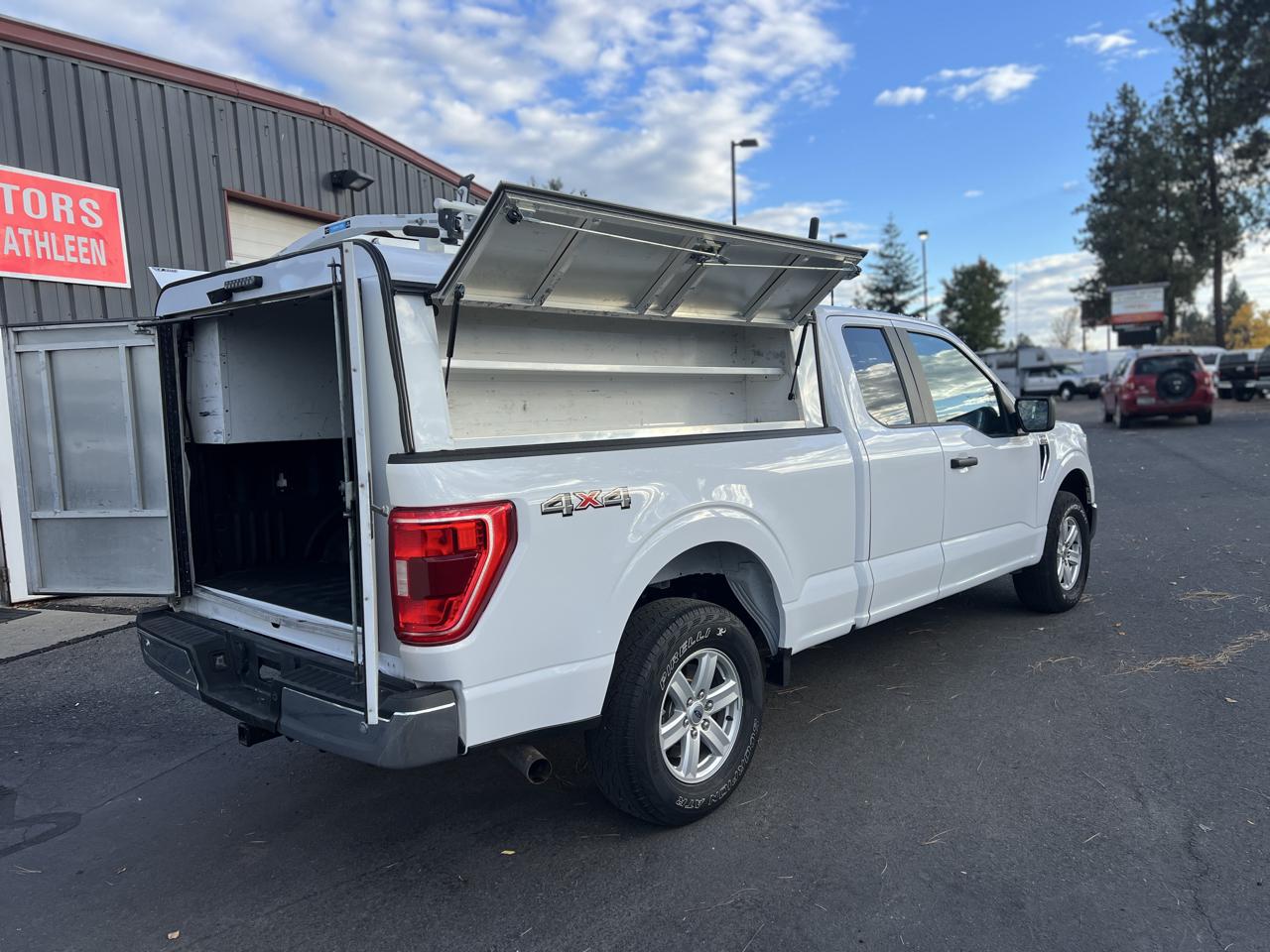 Ford F-150 4WD SuperCab 145" XLT 2021