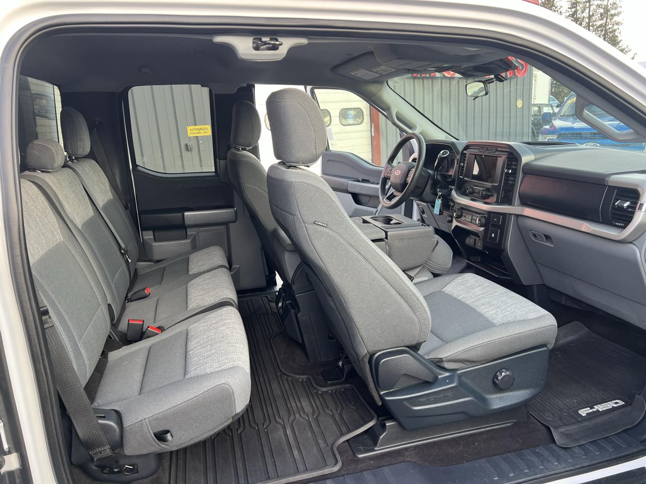 Ford F-150 4WD SuperCab 145" XLT 2021
