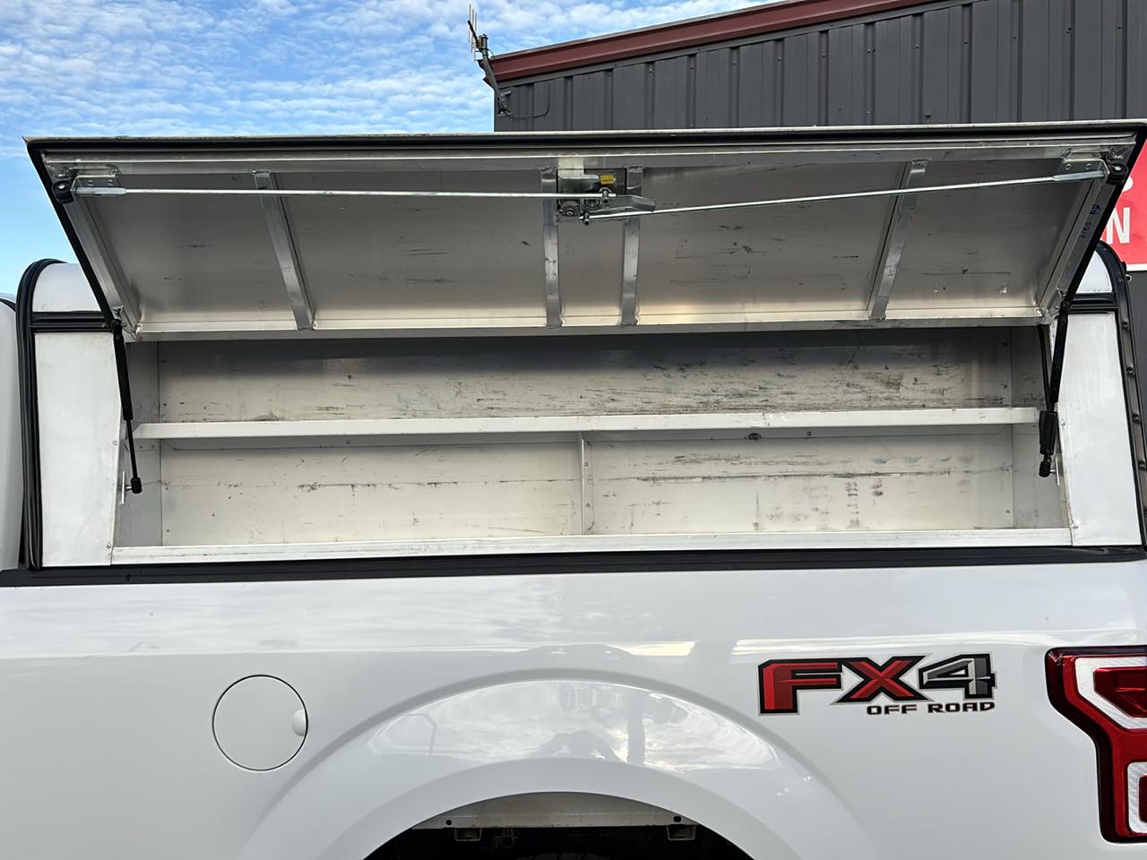 Ford F-150 4WD SuperCab 145" STX 2019