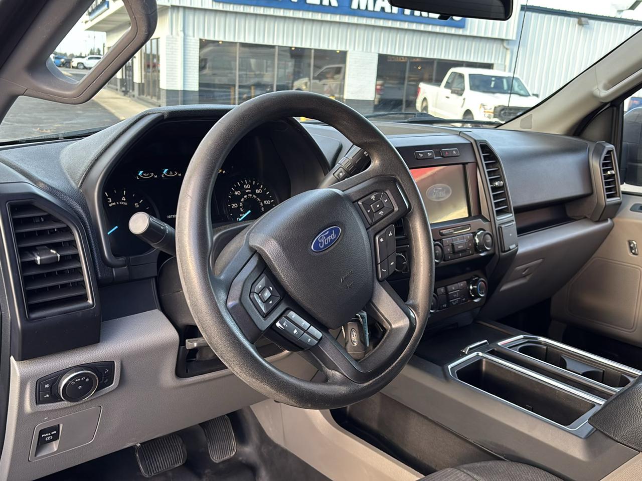 Ford F-150 4WD SuperCab 145" STX 2019