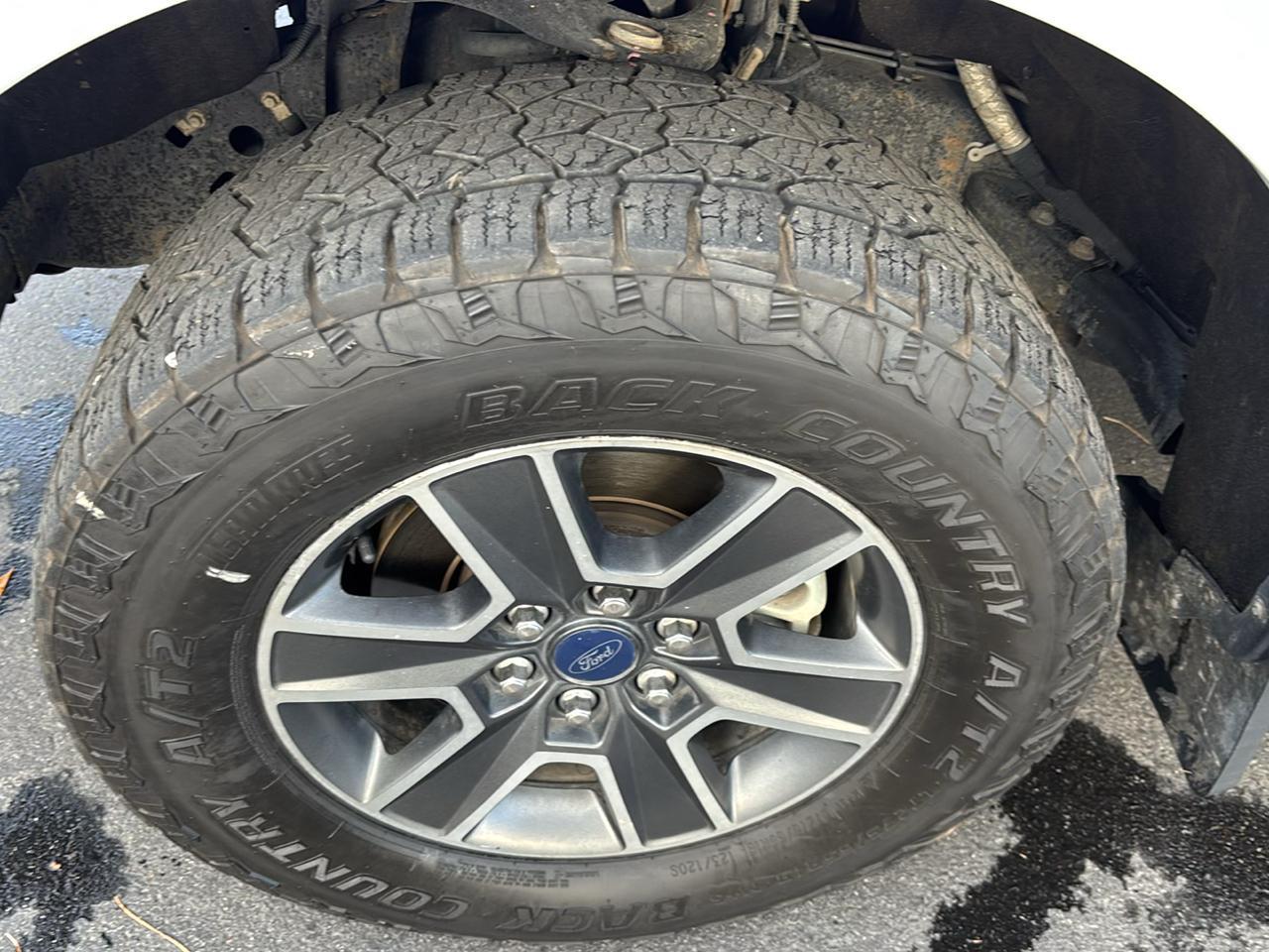 Ford F-150 4WD SuperCab 145" STX 2019