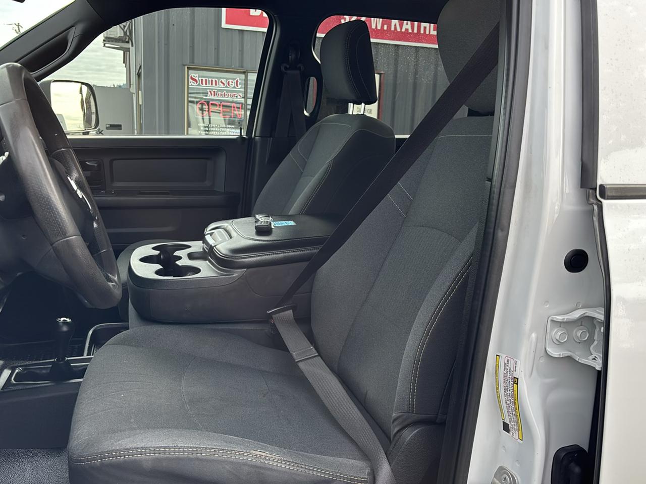 RAM 3500 Chassis Cab Tradesman 4WD Crew Cab 60" CA 172.4" WB 2021