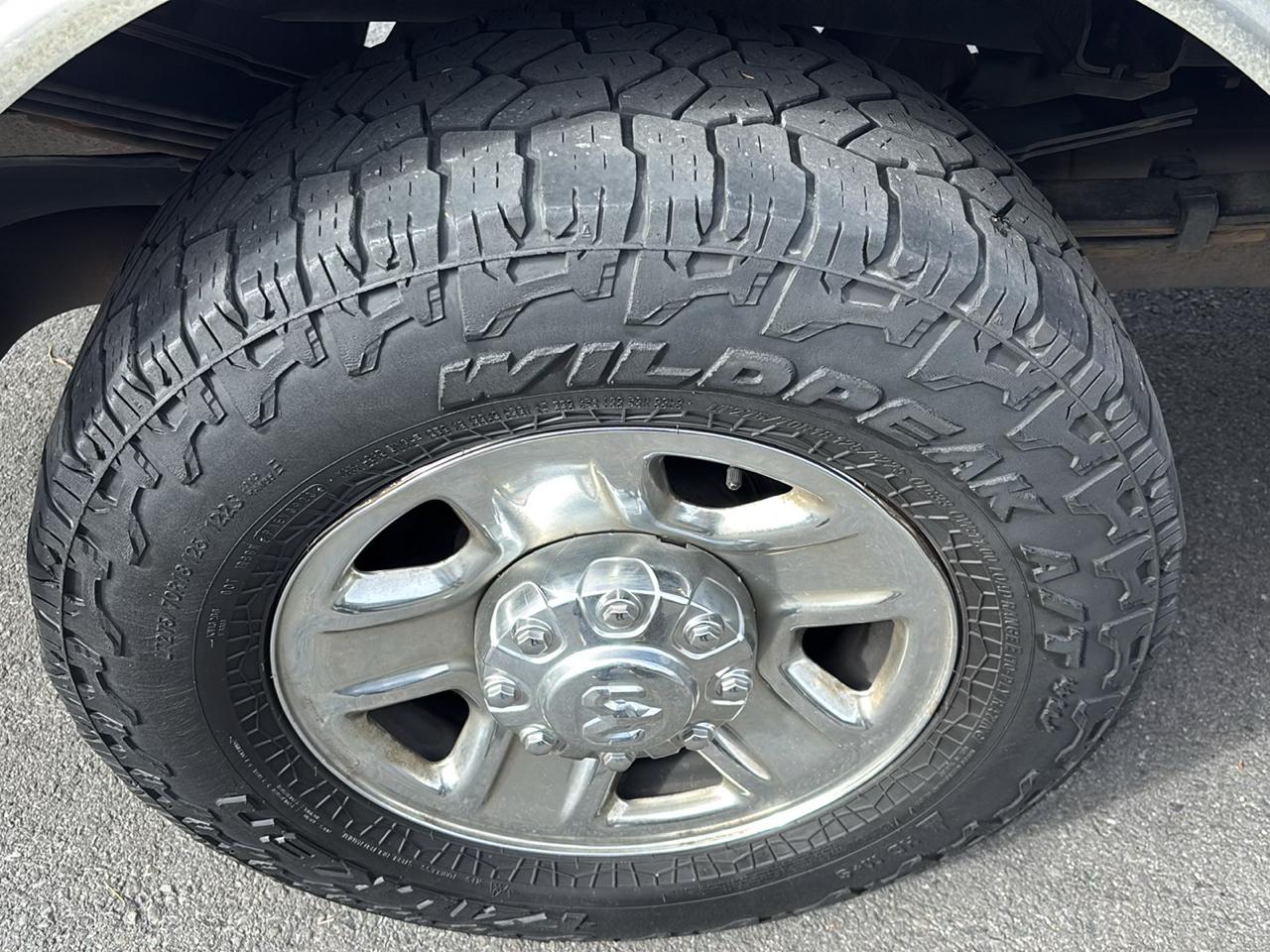 RAM 3500 Chassis Cab Tradesman 4WD Crew Cab 60" CA 172.4" WB 2021