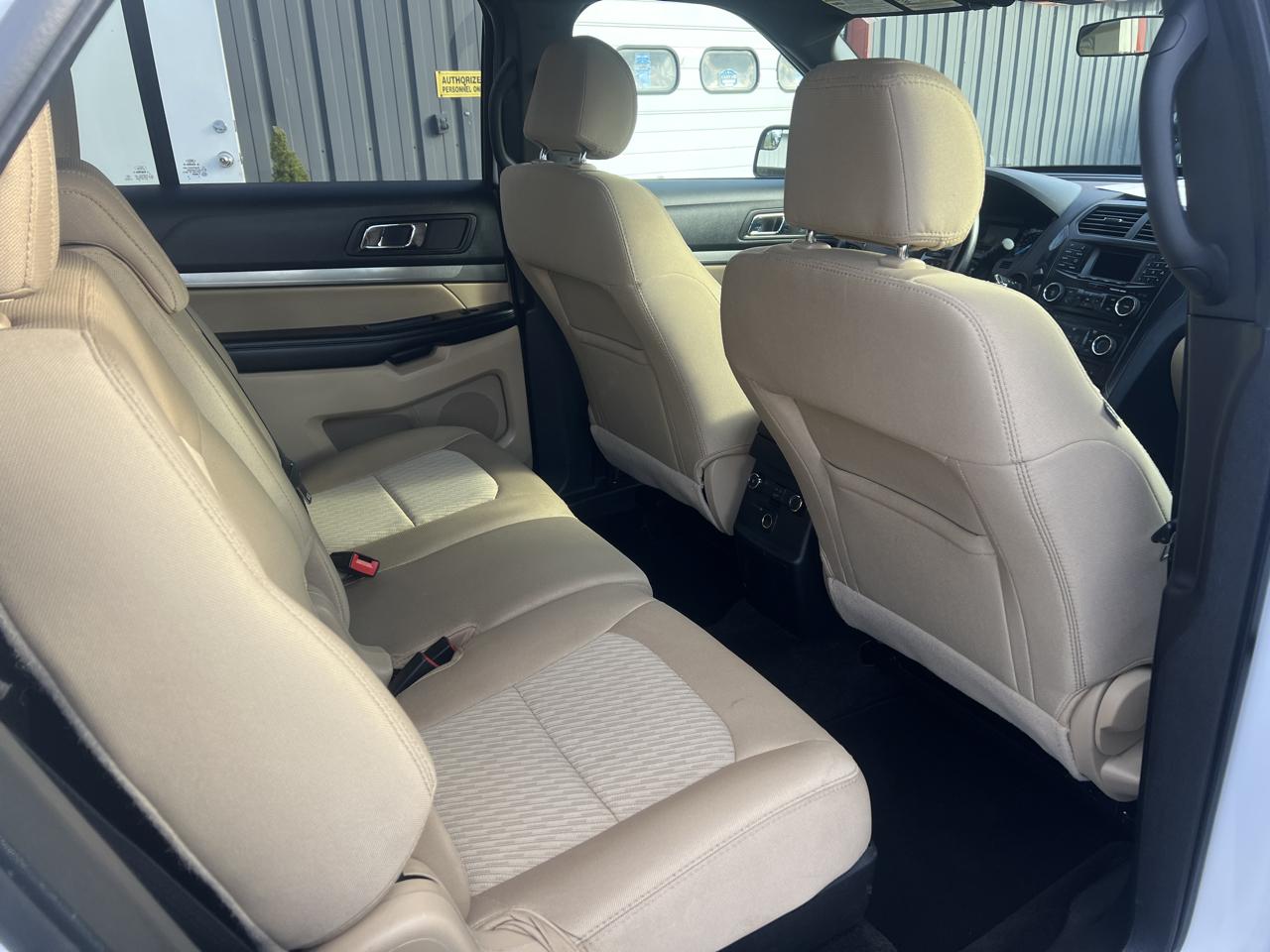 Ford Explorer Base 4WD 2017