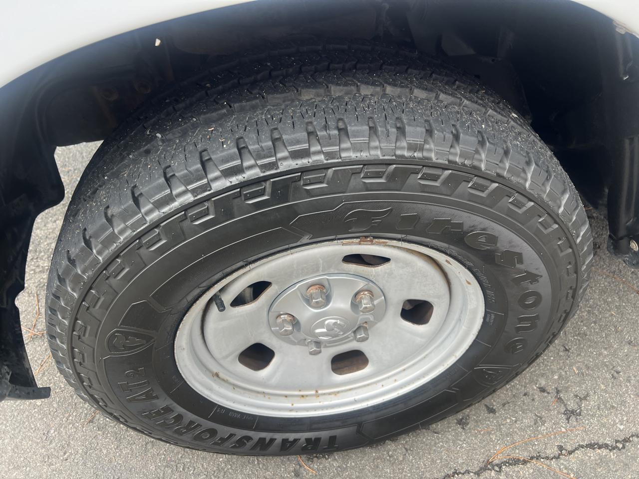 RAM 1500 4WD Crew Cab 140.5" Tradesman 2014