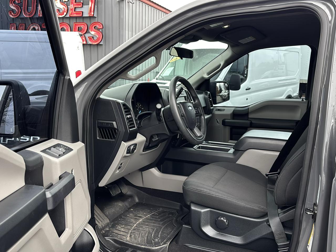 Ford F-150 4WD SuperCrew 157" XL 2020