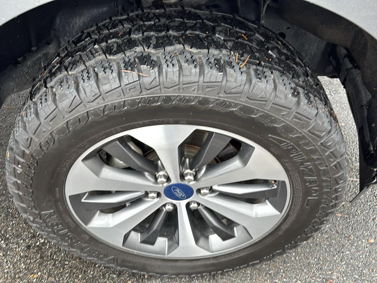 Ford F-150 4WD SuperCrew 157" XL 2020