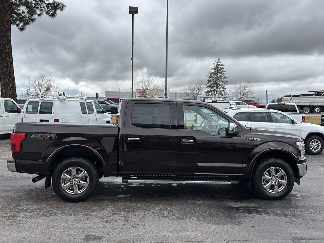 Ford F-150 4WD SuperCrew 145" Lariat 2019