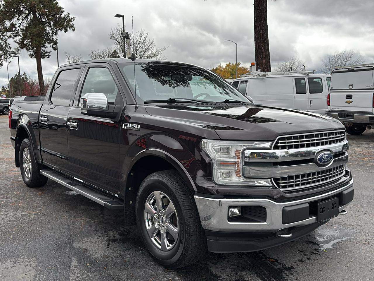 Ford F-150 4WD SuperCrew 145" Lariat 2019