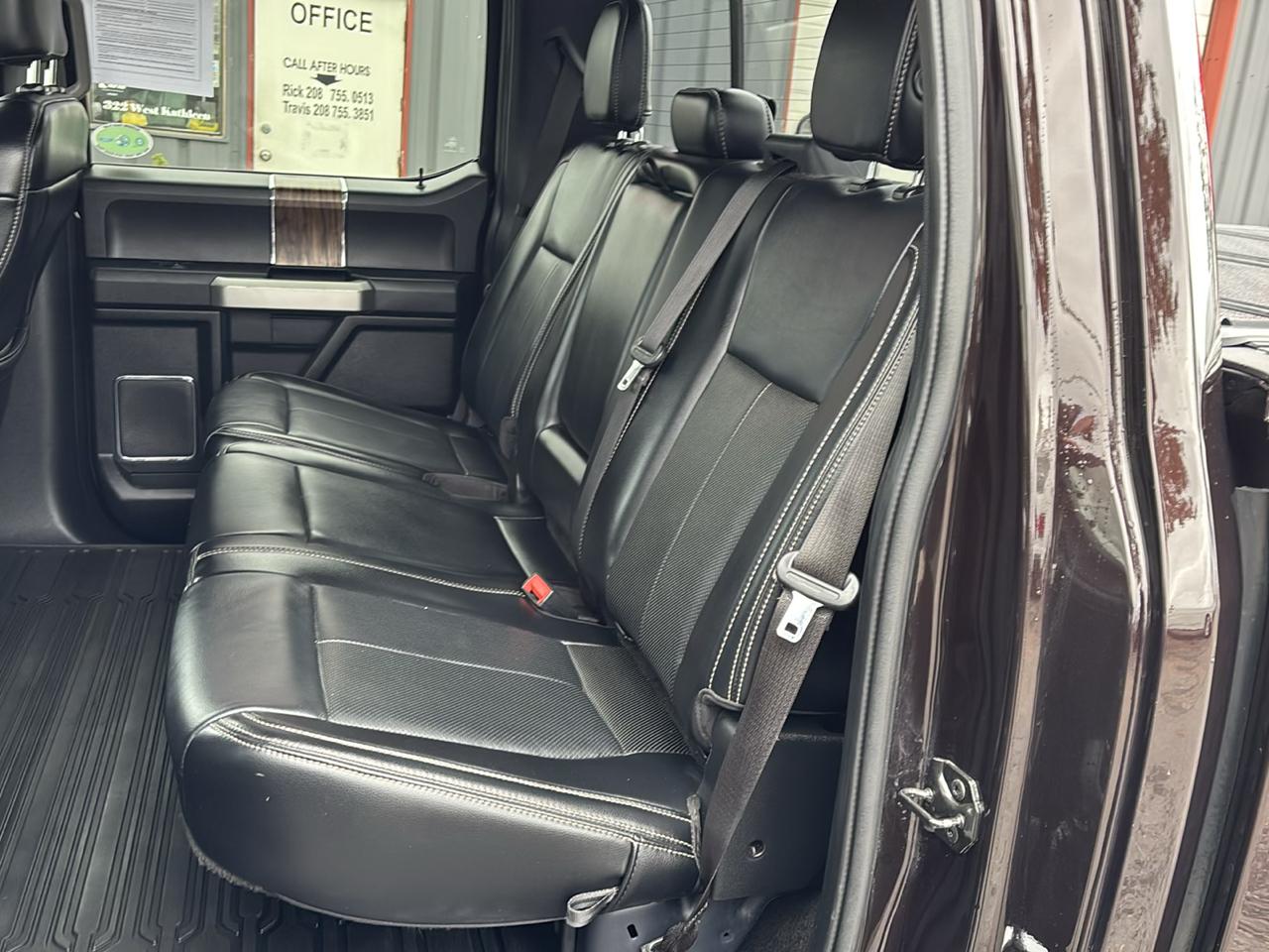 Ford F-150 4WD SuperCrew 145" Lariat 2019