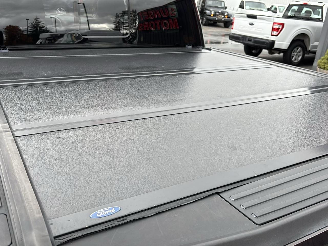 Ford F-150 4WD SuperCrew 145" Lariat 2019