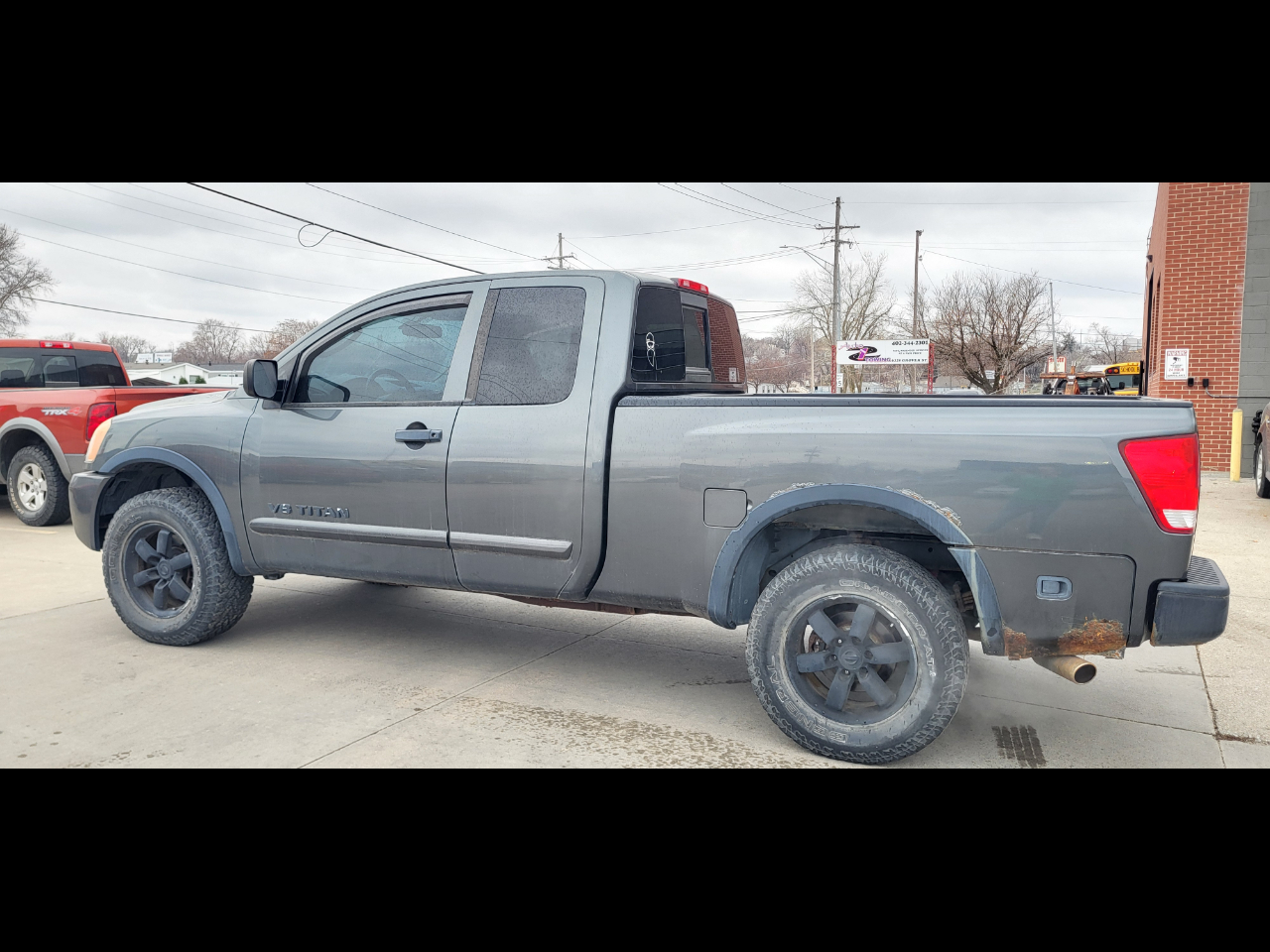 2010 Nissan Titan PRO-4X King Cab 4WD SWB