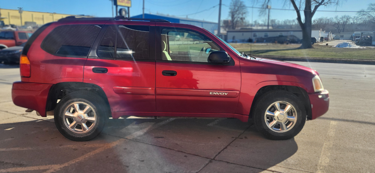 GMC Envoy SLE 4WD 2004