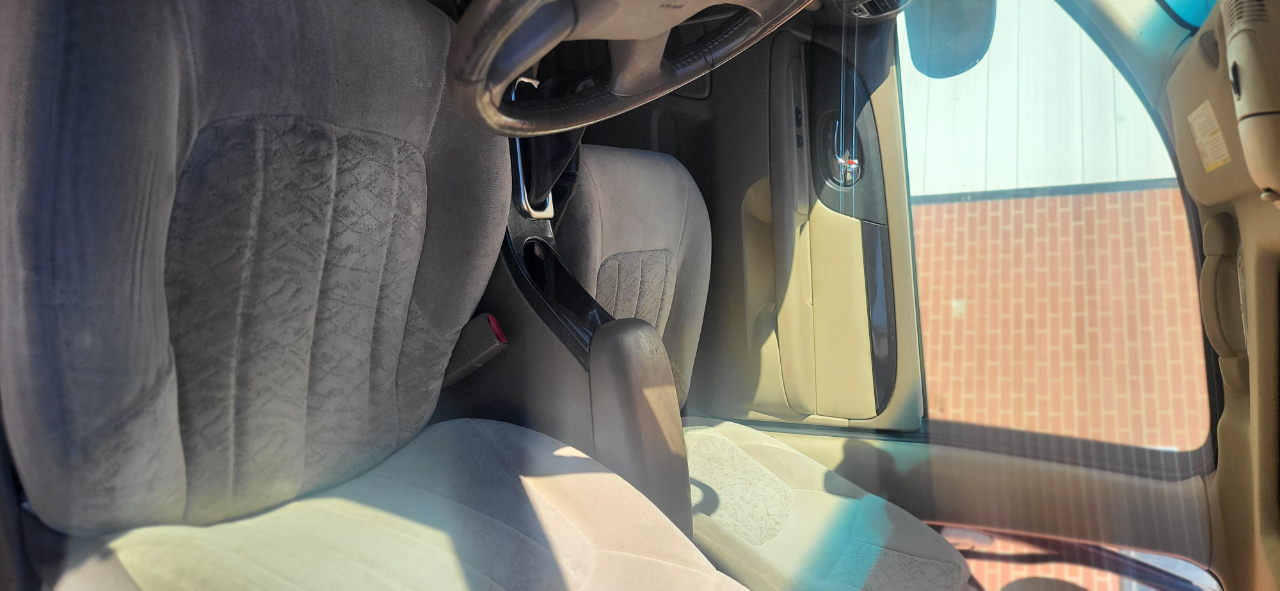 GMC Envoy SLE 4WD 2004