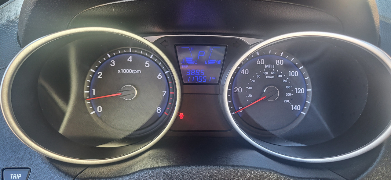 Hyundai Tucson Limited 2WD 2013