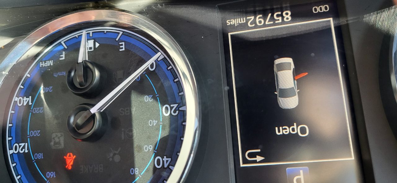 Toyota Corolla LE CVT 2017