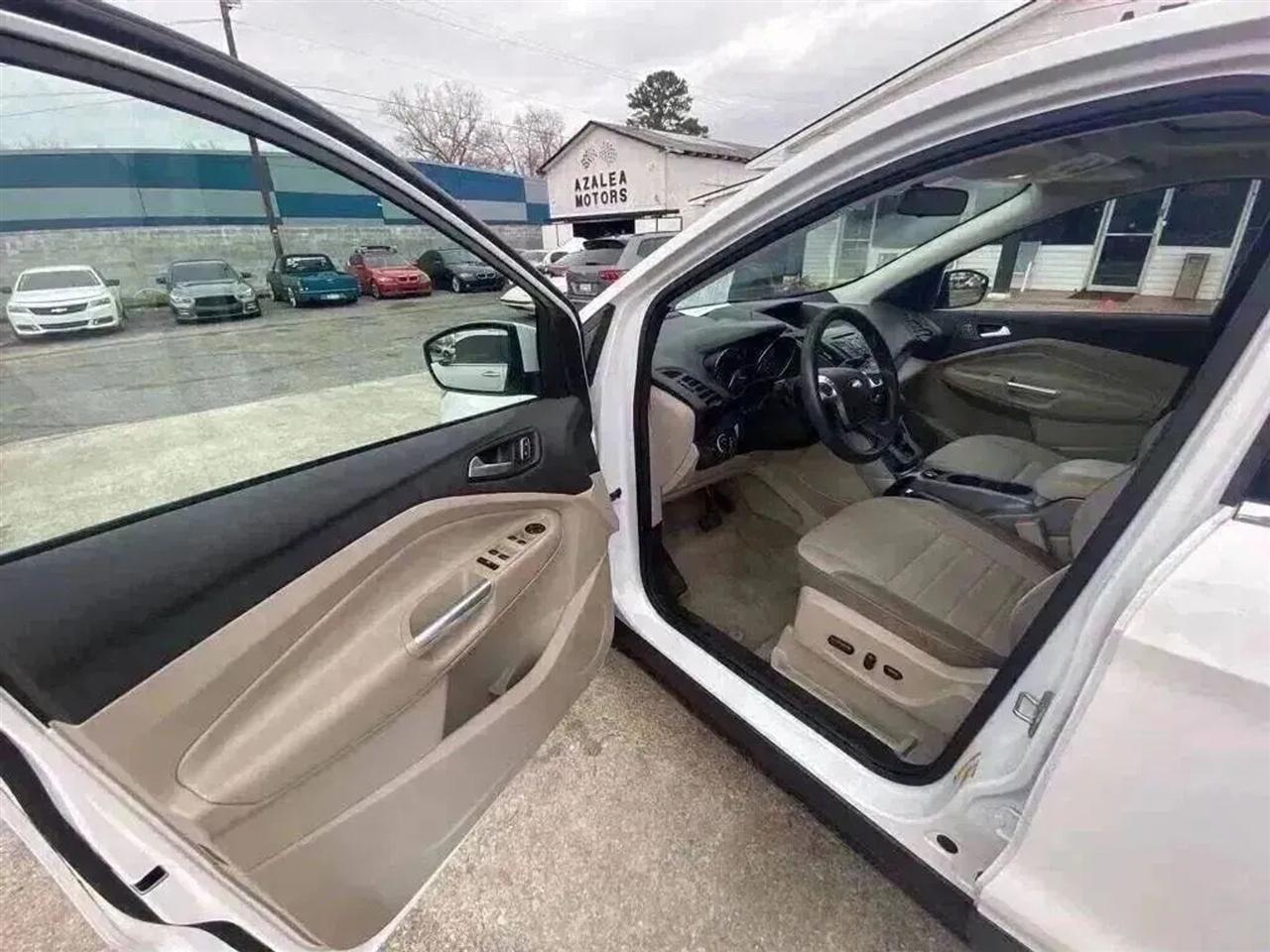 Ford Escape SE FWD 2016