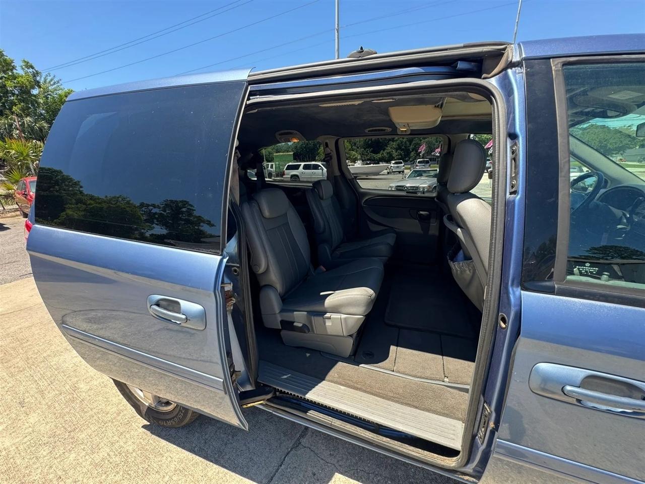Dodge Grand Caravan SXT 2007