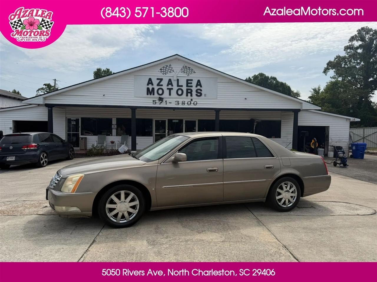 Cadillac DTS Sedan 2007