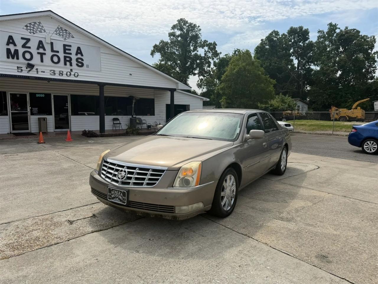 Cadillac DTS Sedan 2007