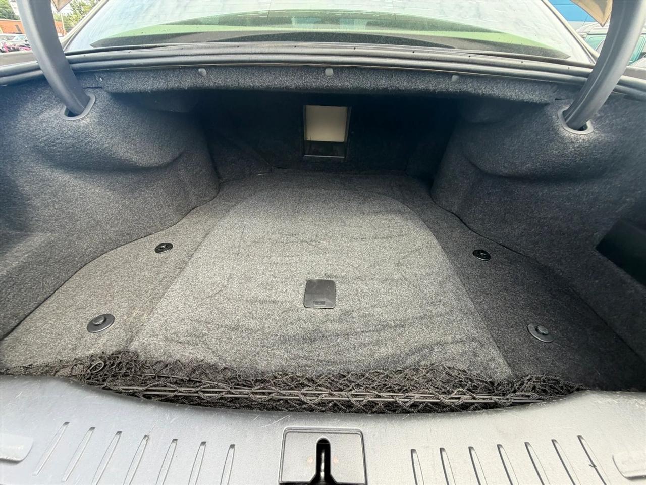 Cadillac DTS Sedan 2007
