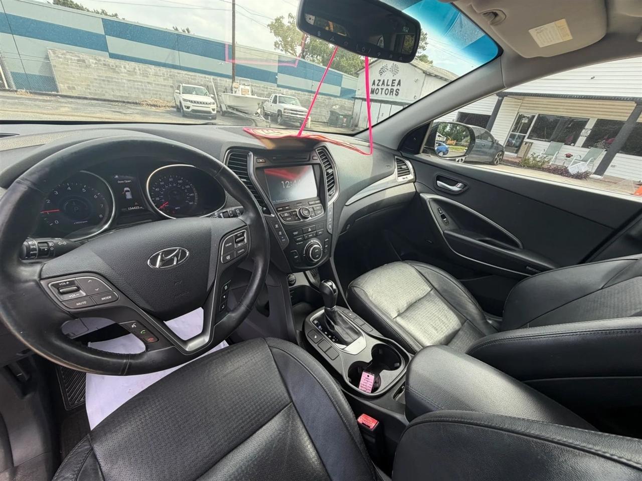 Hyundai Santa Fe Limited FWD 2013