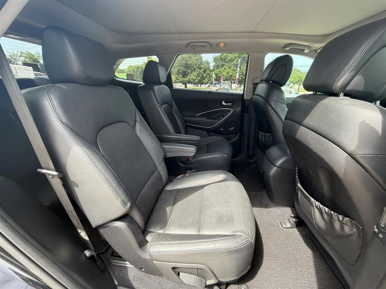 Hyundai Santa Fe Limited FWD 2013