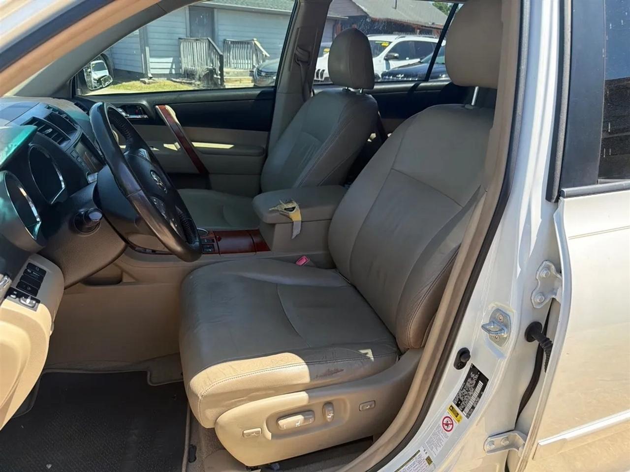 Toyota Highlander Limited 4WD 2009