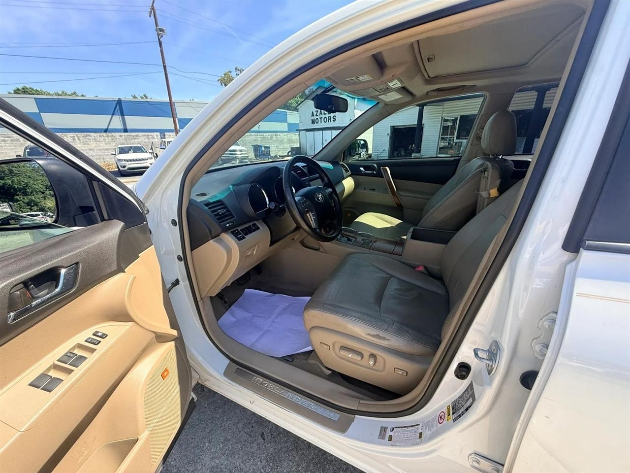 Toyota Highlander Limited 4WD 2009