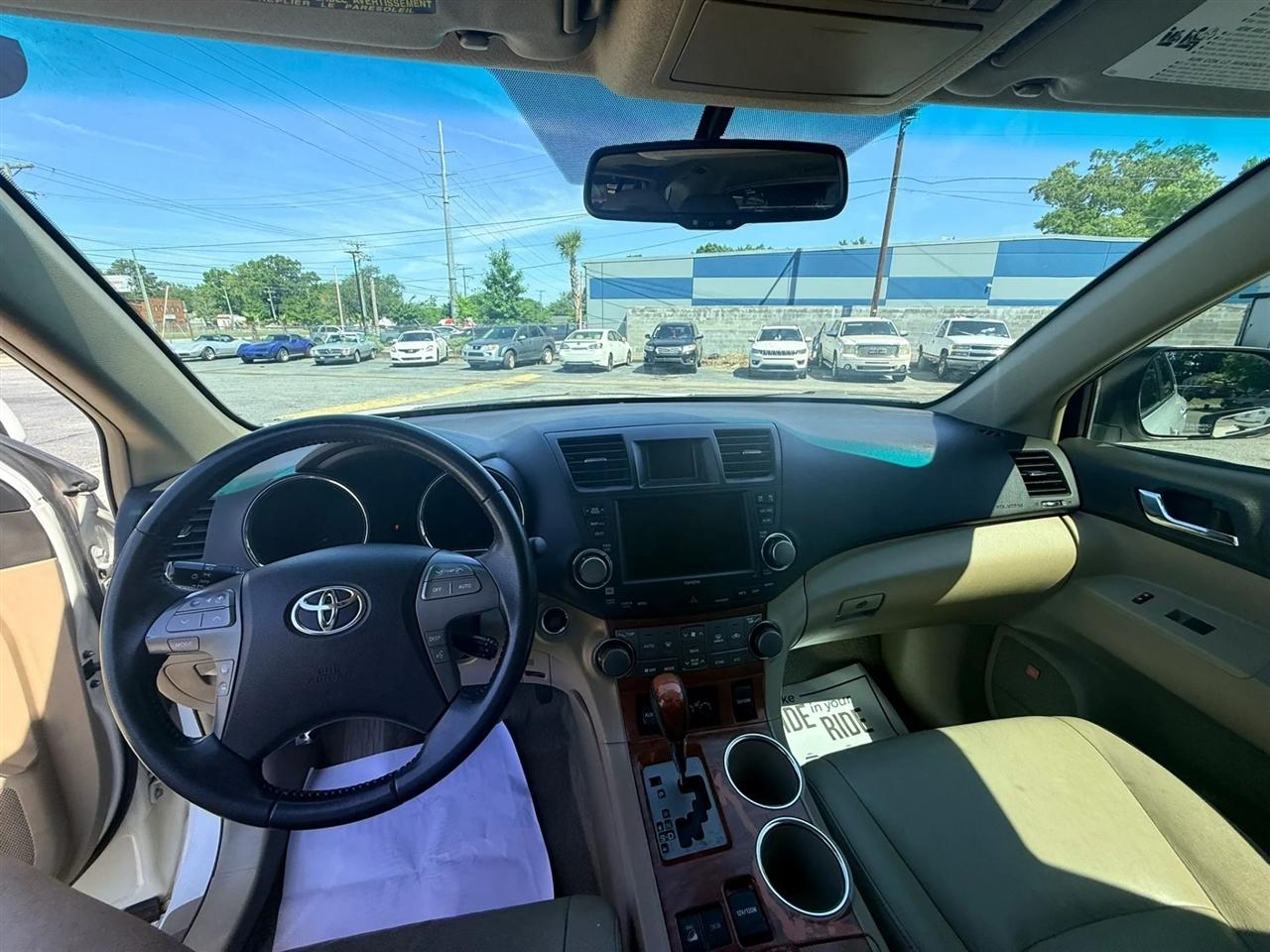 Toyota Highlander Limited 4WD 2009