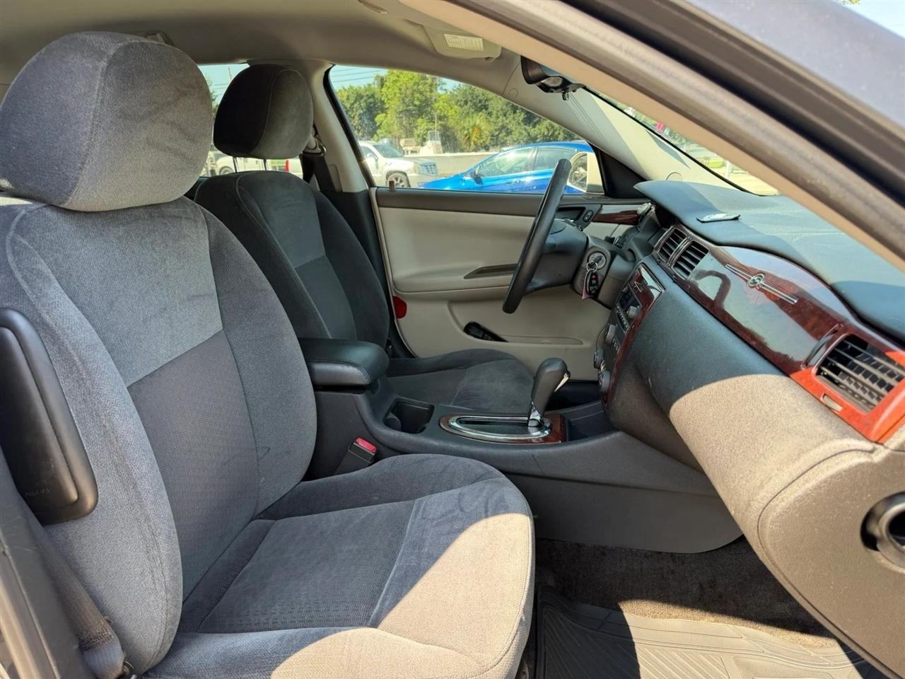 Chevrolet Impala LT 2009