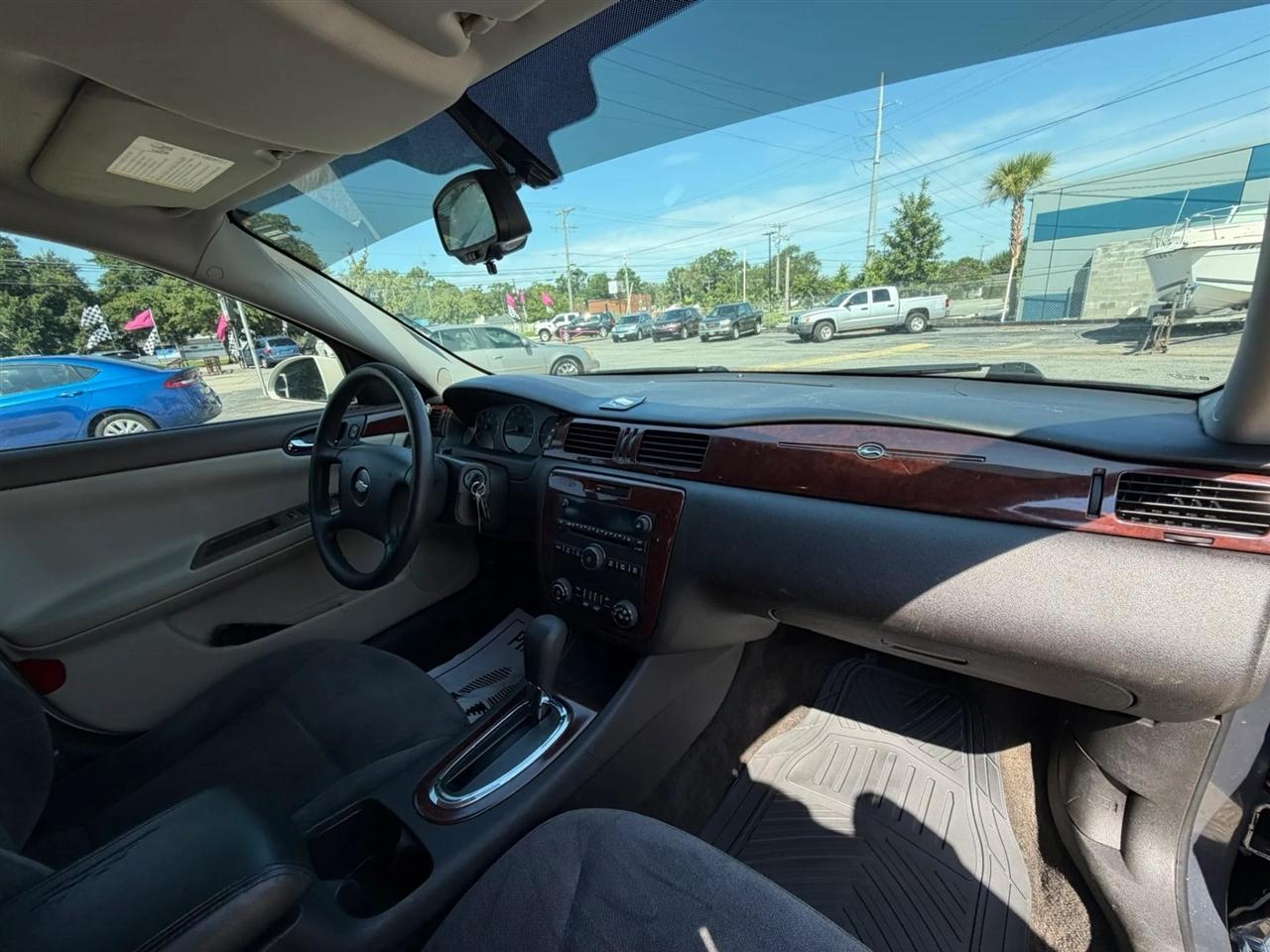 Chevrolet Impala LT 2009