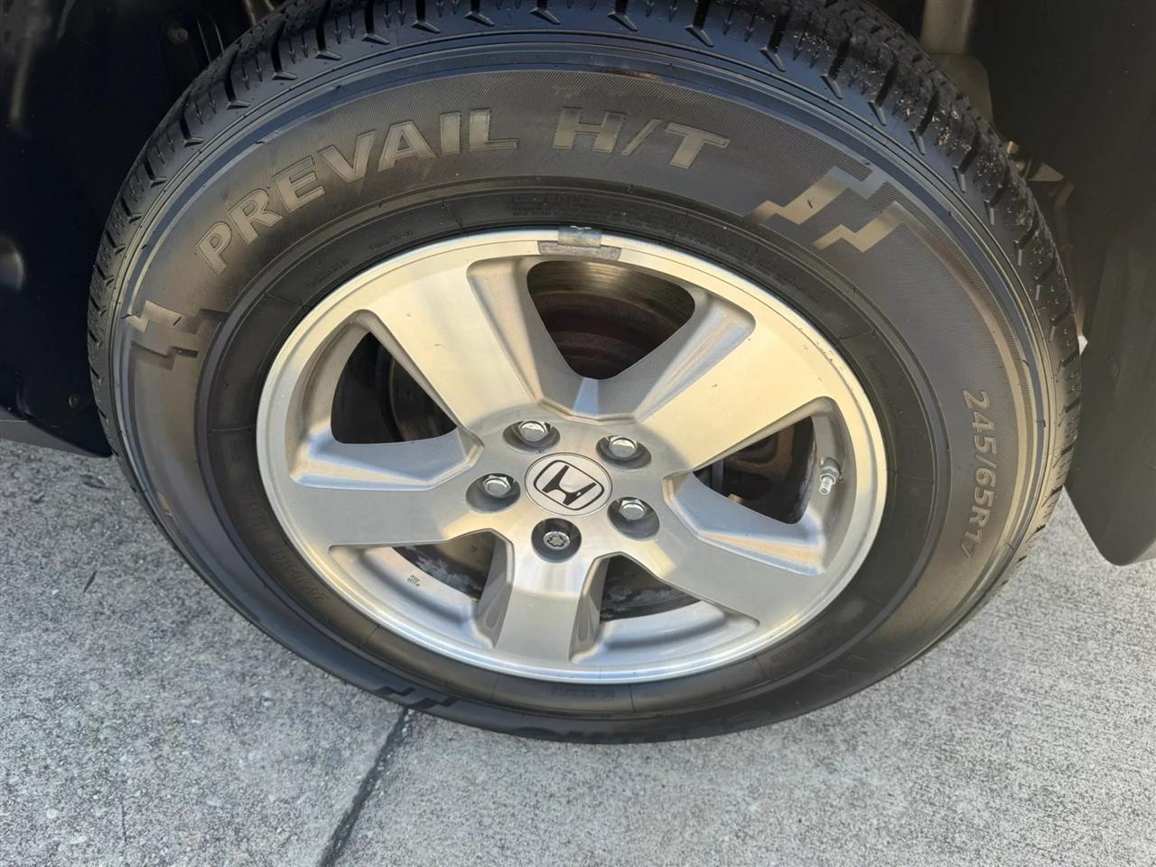Honda Pilot EX-L 2WD 5-Spd AT 2011