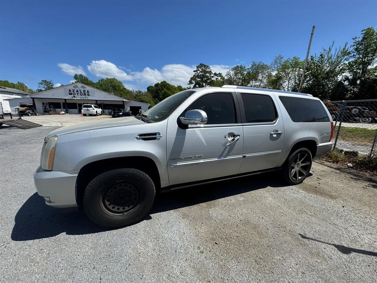 Cadillac Escalade ESV AWD Premium 2010