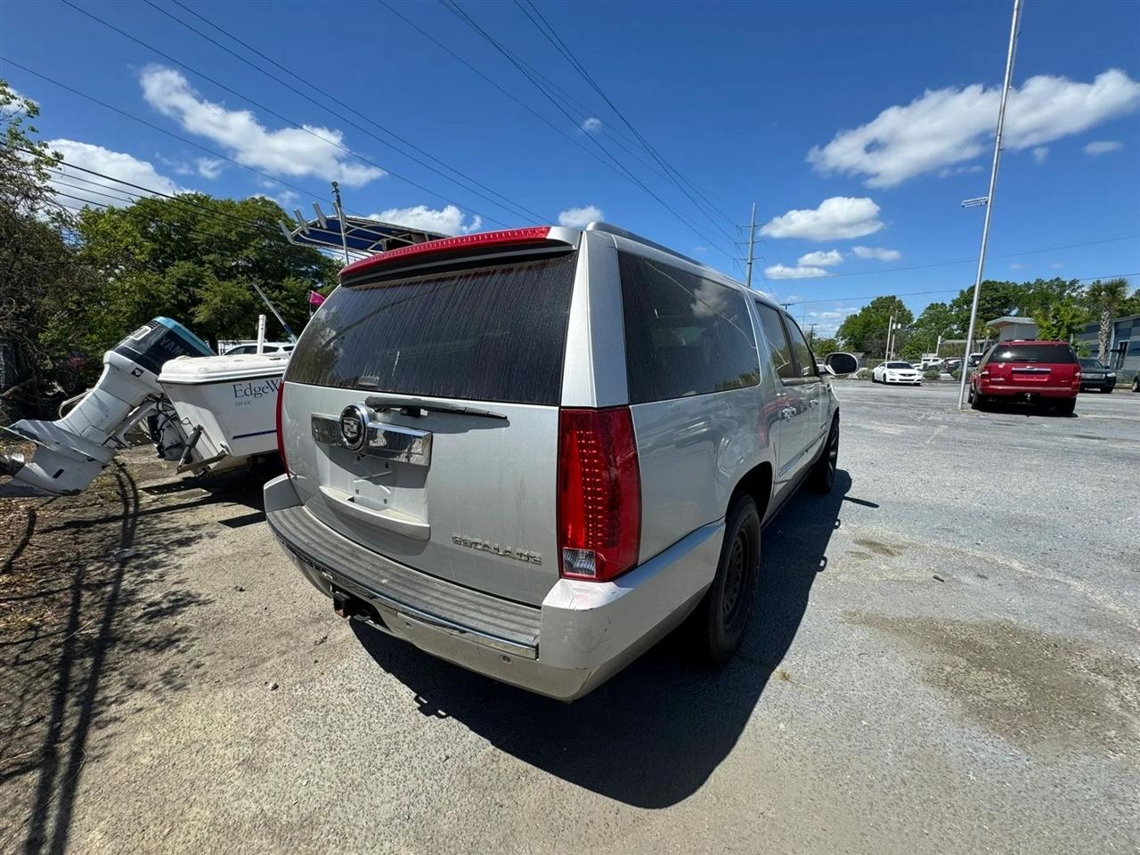 Cadillac Escalade ESV AWD Premium 2010