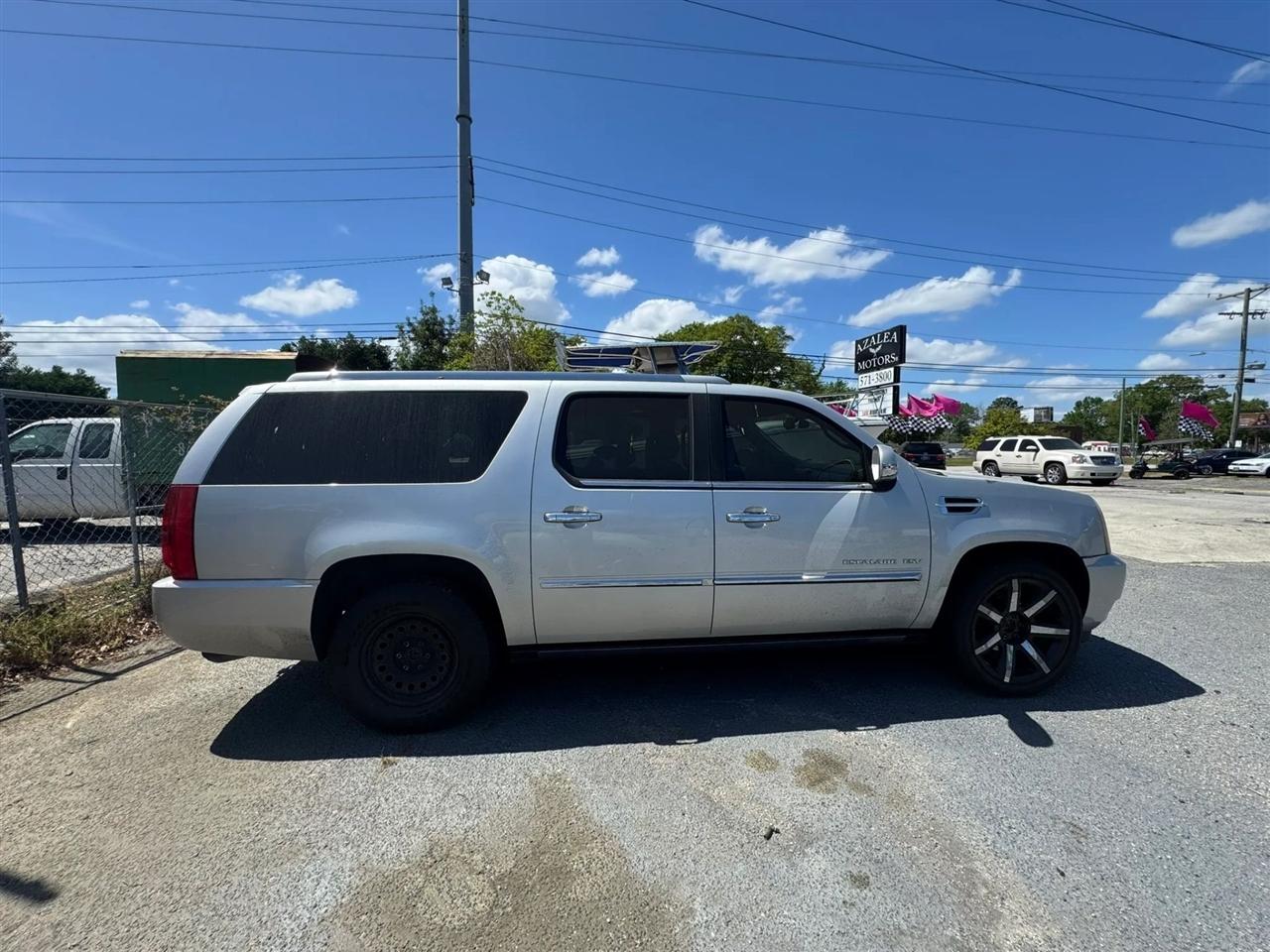 Cadillac Escalade ESV AWD Premium 2010